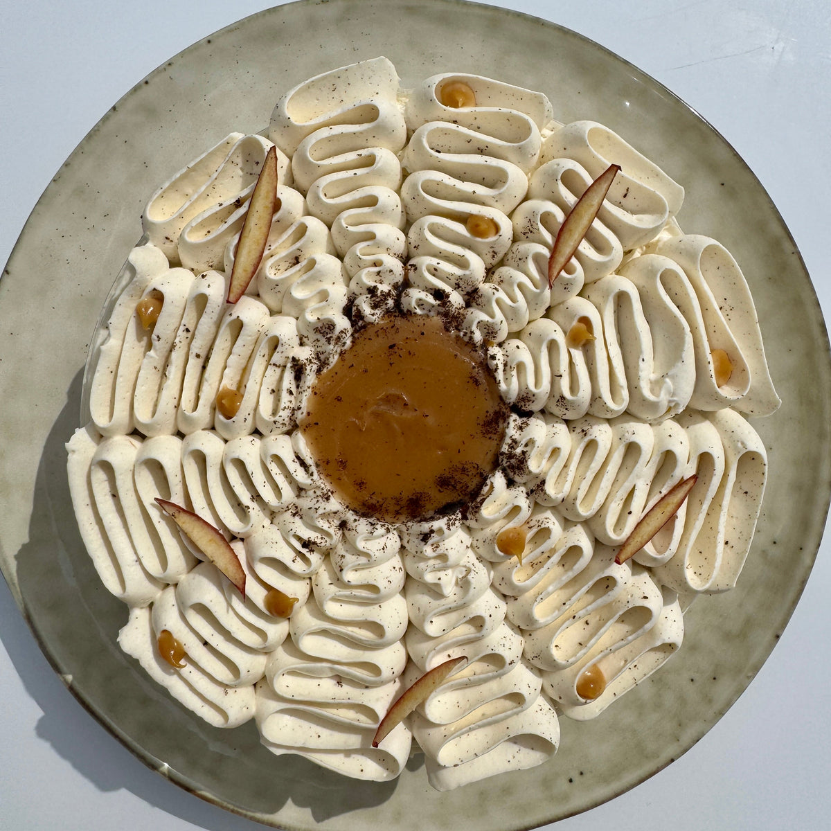L’entremet pomme caramel et vanille